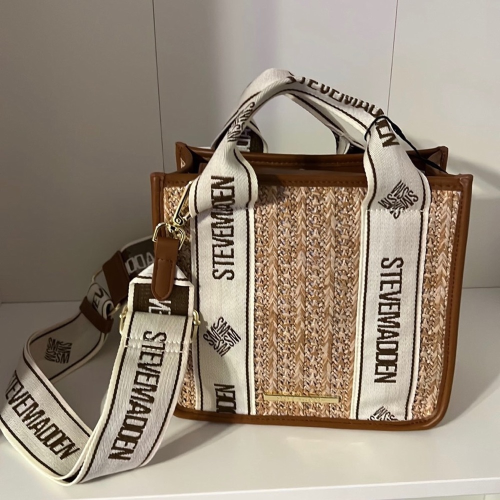 Steve Madden Bwebber crossbody bag - Picture 1 of 16